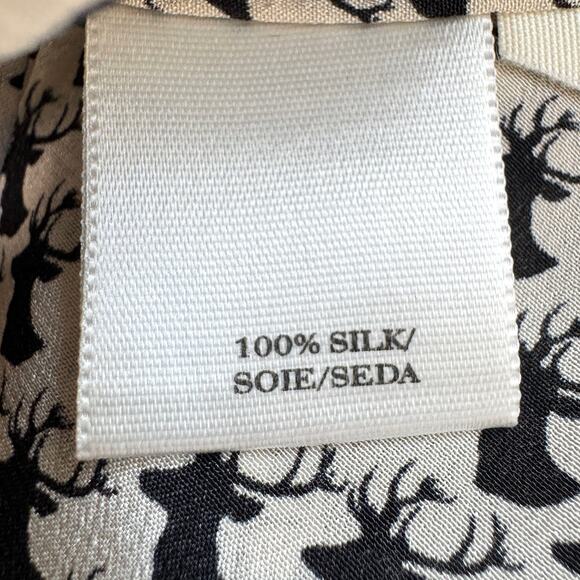 Ann Taylor Womens 100% Silk Long Sleeve Button Shirt Size XS Deer Office Novelty - Picture 5 of 7